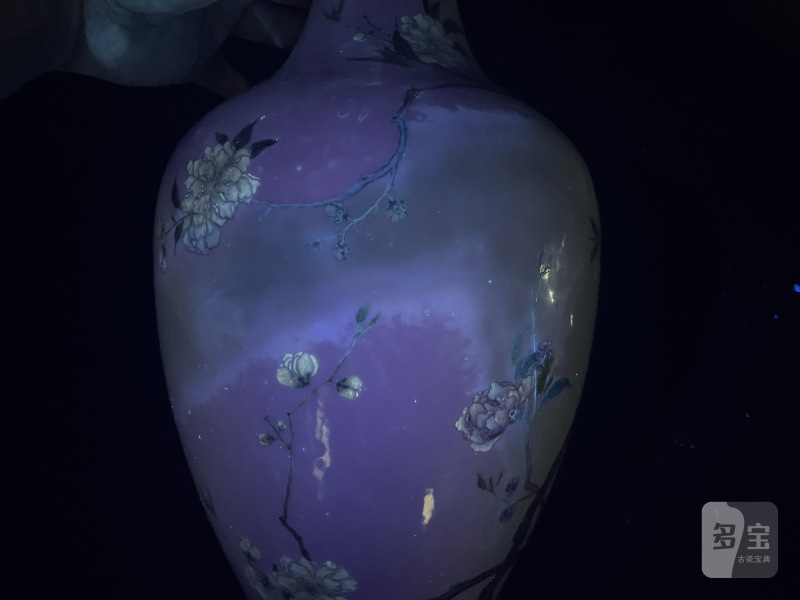 清雍正 御制粉彩碧桃花观音尊 - 图14